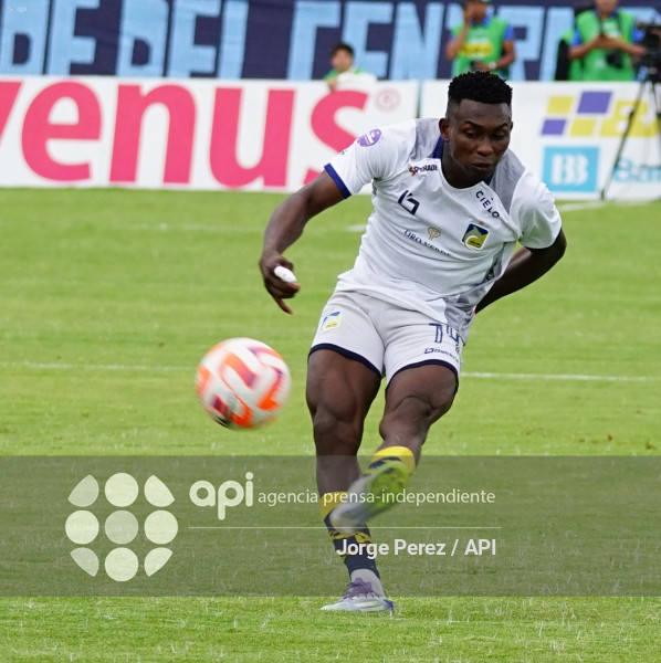 FBL LIGA ECUABET MACARA DELFIN