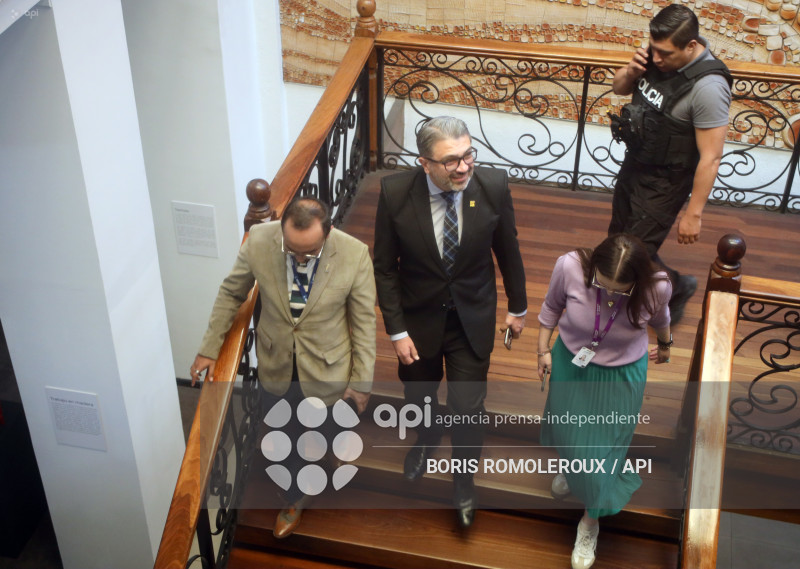 CUENCA-XAVIER BERMUDEZ-GOBERNADOR AZUAY