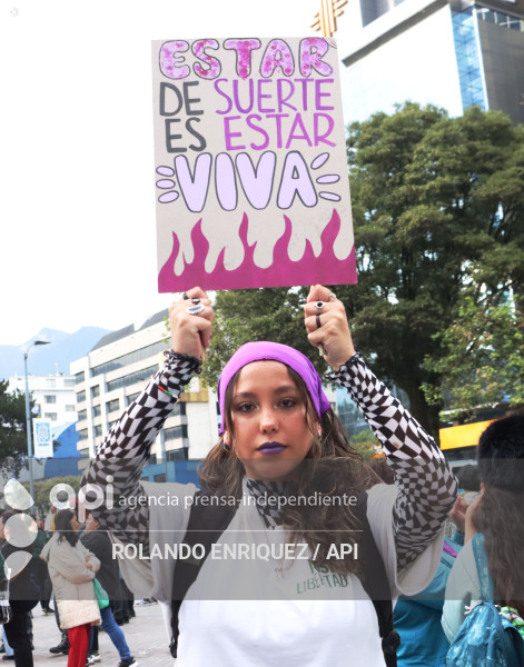 DÍA NO VIOLENCIA CONTRA LA MUJER