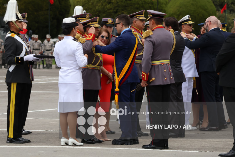 CAMBIO DE MANDO DEL COMANDO CONJUNTO FFAA