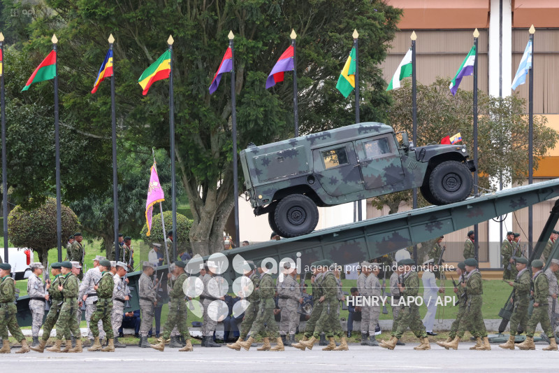 CAMBIO DE MANDO DEL COMANDO CONJUNTO FFAA