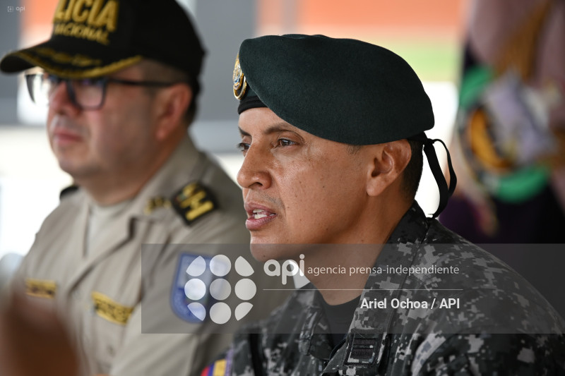 MANTA-POLICIA-EXPLOSIVOS