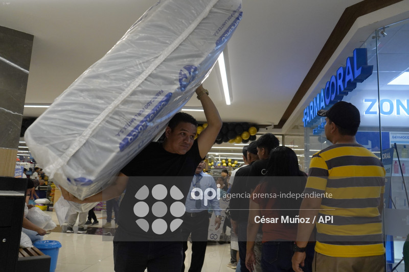 GYE-BLACK FRIDAY CORAL