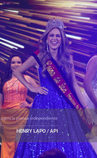 ELECCION REINA SAN FRANCISCO DE QUITO