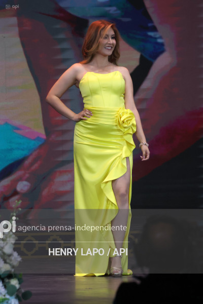 ELECCION REINA SAN FRANCISCO DE QUITO