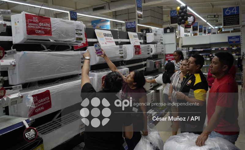 GYE-BLACK FRIDAY CORAL