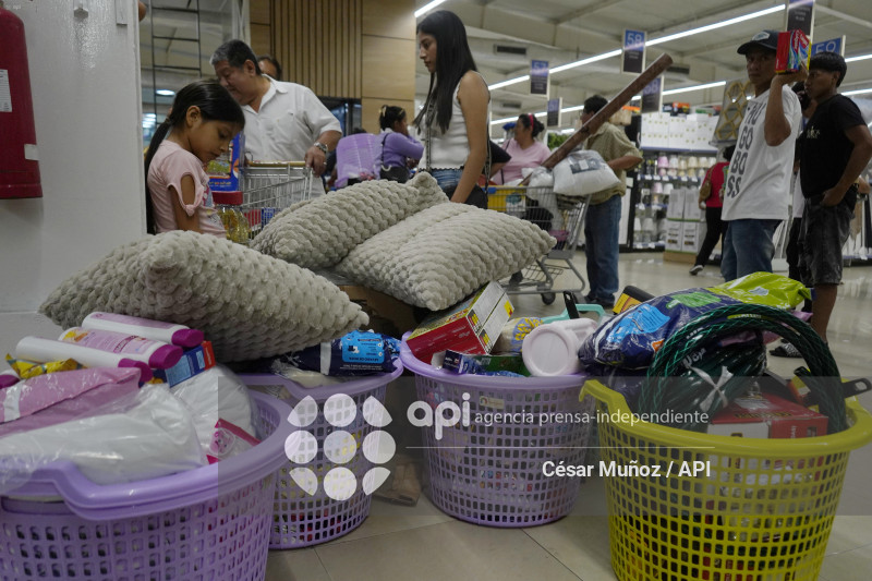 GYE-BLACK FRIDAY CORAL