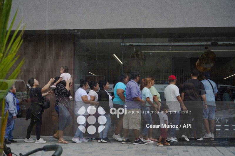 GYE-BLACK FRIDAY CORAL