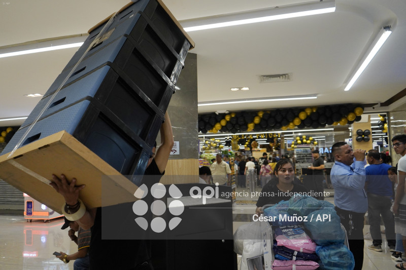 GYE-BLACK FRIDAY CORAL