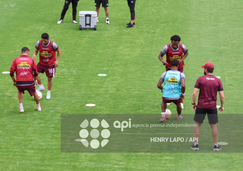 FBL LIGAECUABET VINOTINTO VS MUSHUC RUNA