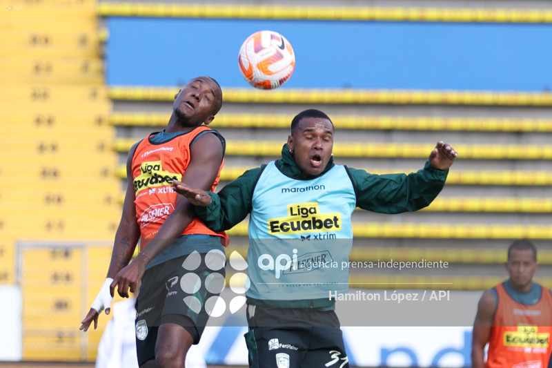 FBL LIGAECUABET CATÓLICA VS ORENSE