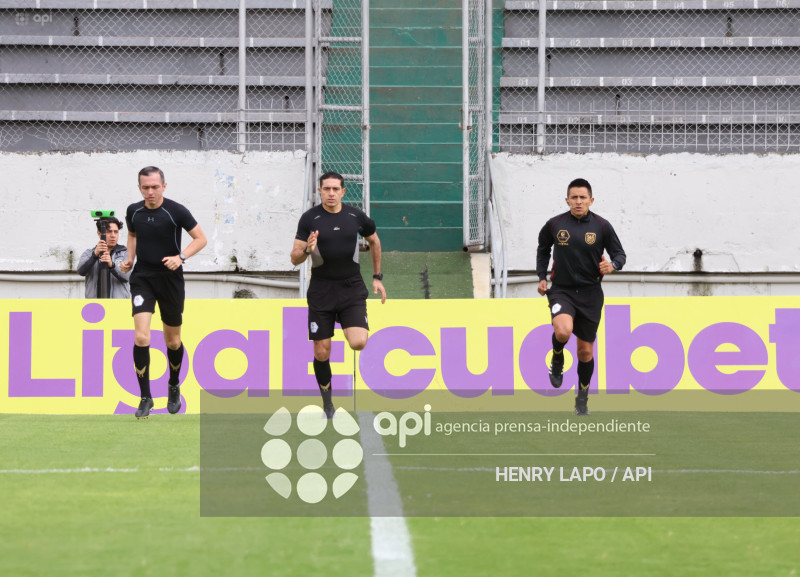 FBL LIGAECUABET VINOTINTO VS MUSHUC RUNA