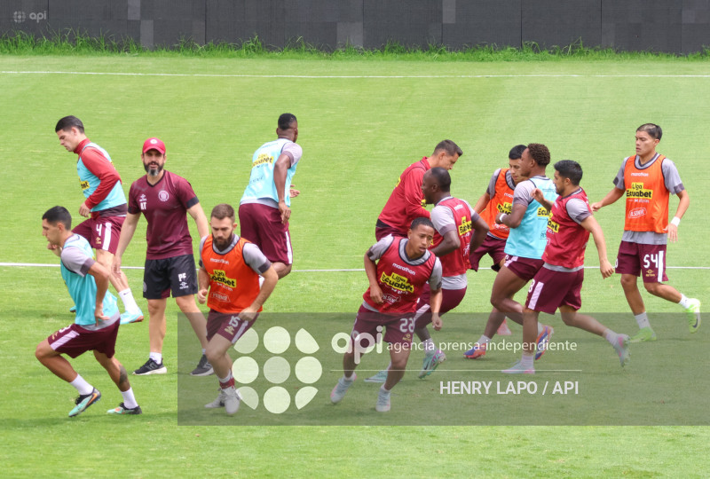 FBL LIGAECUABET VINOTINTO VS MUSHUC RUNA