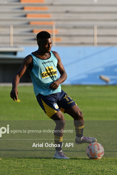 FBL-LIGA ECUABET-DELFIN-EMELEC