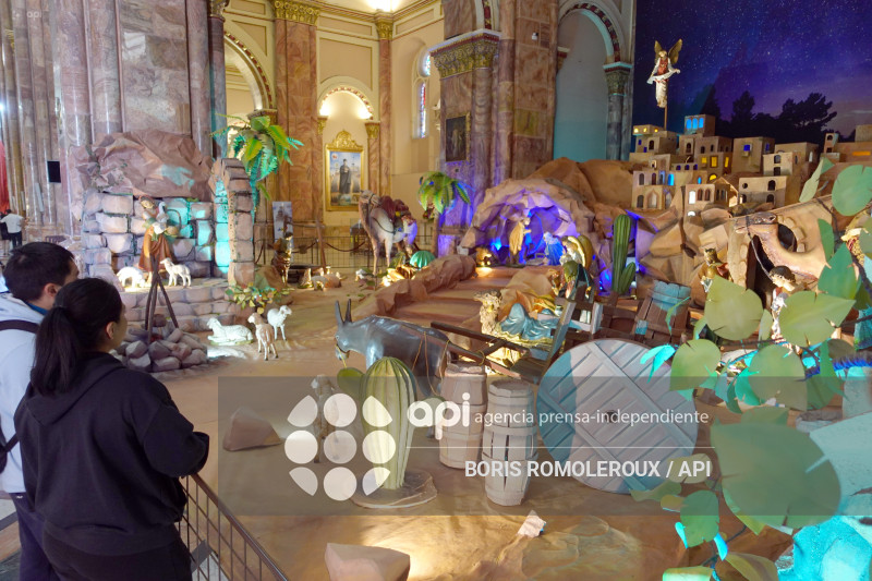 CUENCA-NACIMIENTO EN LA CATEDRAL-INMACULADA