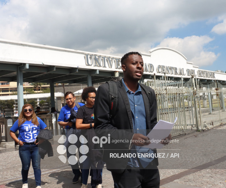 FEUE PROTESTA FALTA DE PRESUPUESTO