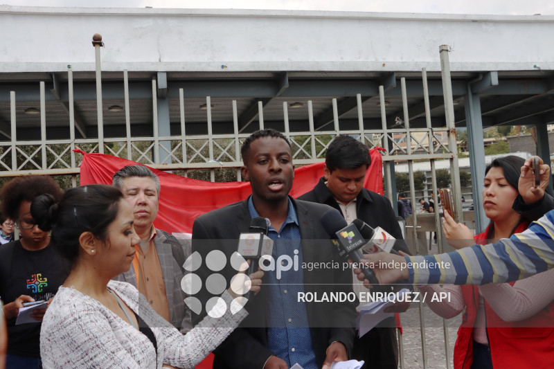 FEUE PROTESTA FALTA DE PRESUPUESTO