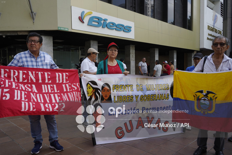 GYE-PLANTON CONTRA LEY-IESS