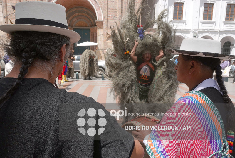 CUENCA-ENCUENTRO MARKANTAYTAS-SARAGURO