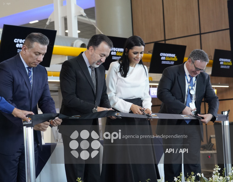 AMPLIACION AEROPUERTO MARISCAL SUCRE