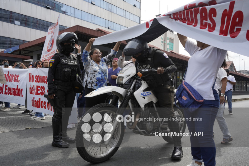 GYE-PROTESTA PRESTADORES EXTERNOS
