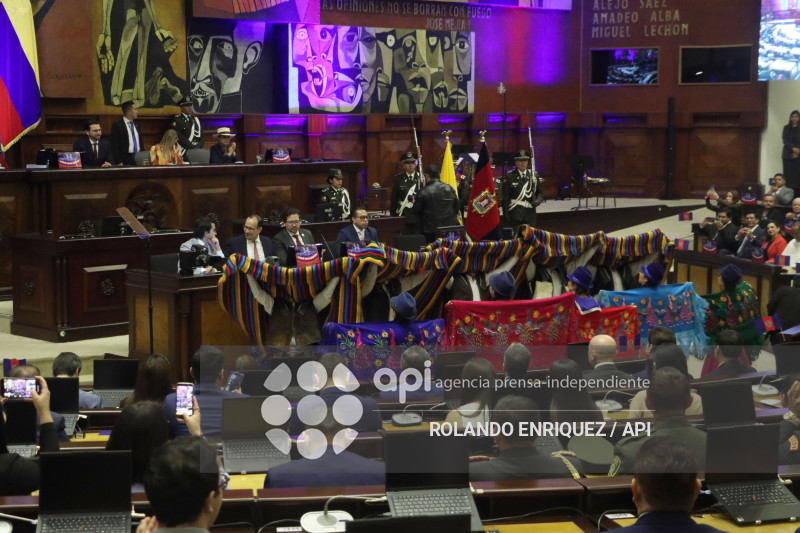 ASAMBLEA SESION POR FUNDACION DE QUITO