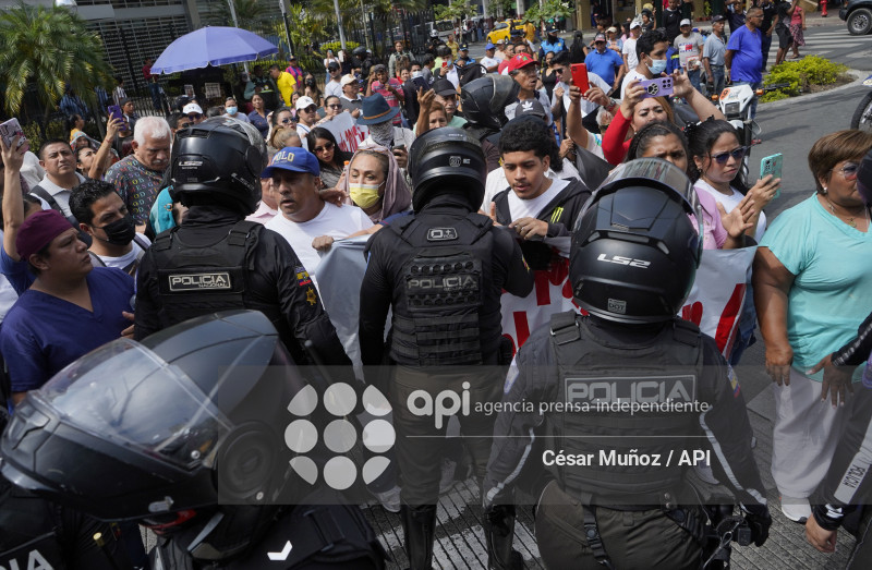 GYE-PROTESTA PRESTADORES EXTERNOS