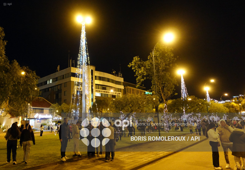 CUENCA-ENCENDIDO NAVIDEÑO-AV SOLANO