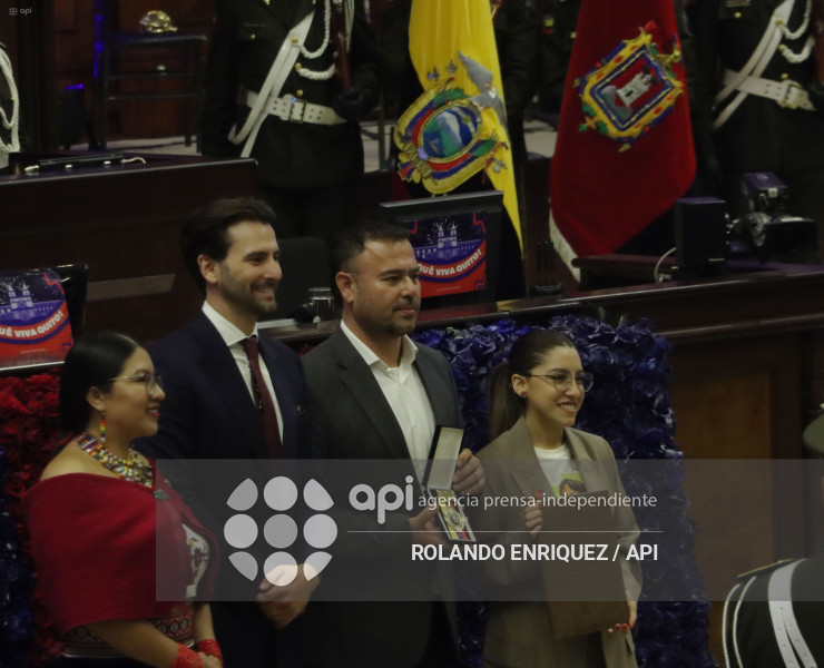 ASAMBLEA SESION POR FUNDACION DE QUITO
