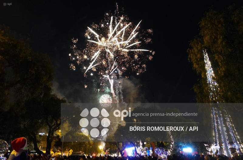 CUENCA-ENCENDIDO NAVIDEÑO-AV SOLANO