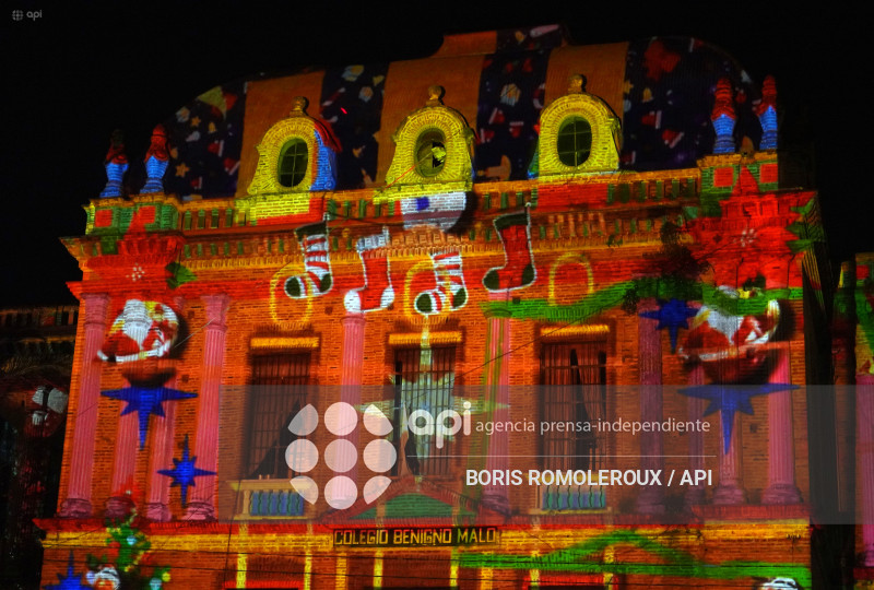 CUENCA-ENCENDIDO NAVIDEÑO-AV SOLANO