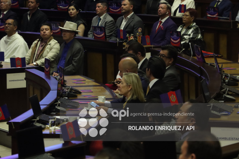 ASAMBLEA SESION POR FUNDACION DE QUITO