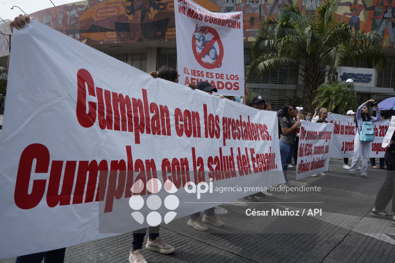GYE-PROTESTA PRESTADORES EXTERNOS