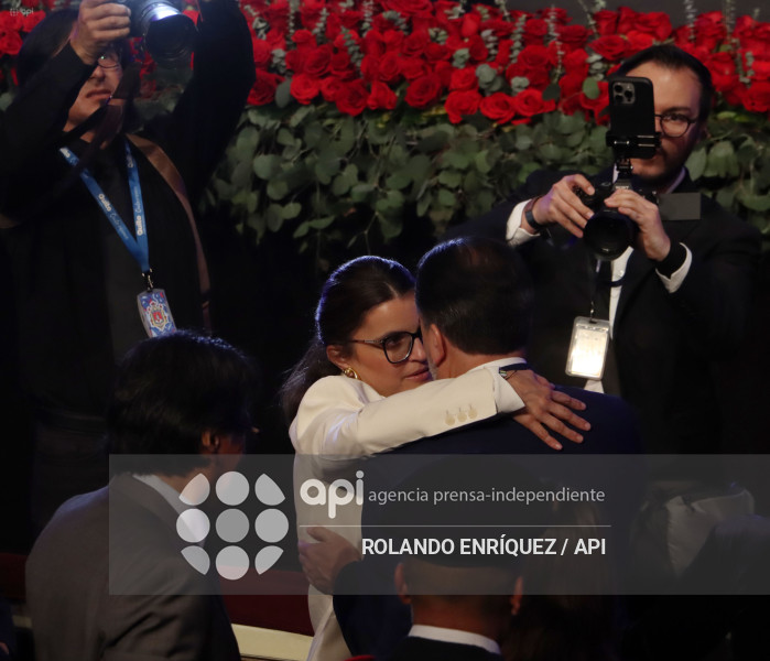 SESION SOLEMNE DEL MUNICIPIO DE QUITO