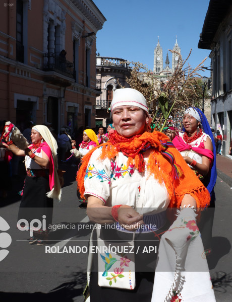 DESFILE FIESTAS DE FUNDACION DE QUITO
