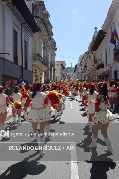 DESFILE FIESTAS DE FUNDACION DE QUITO