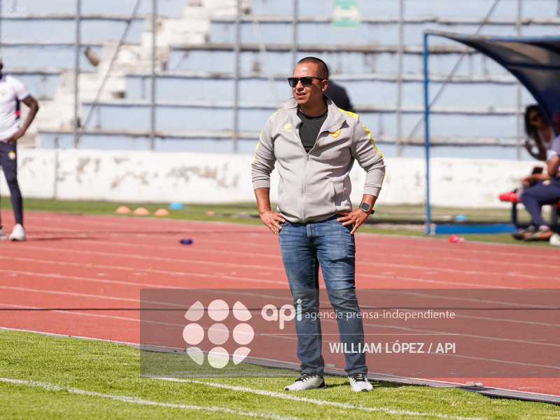 FBL LIGA ECUABET NACIONAL VS AUCAS