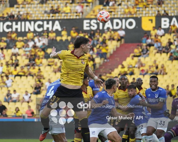 FBL-LIGAECUABET-BARCELONA-CATOLICA