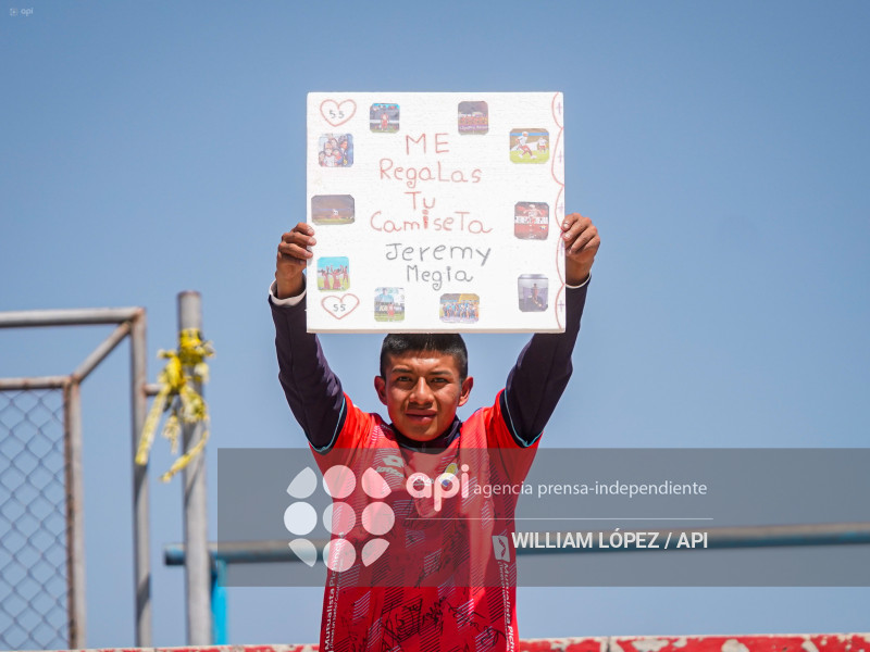FBL LIGA ECUABET NACIONAL VS AUCAS