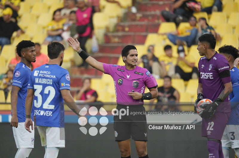 FBL-LIGAECUABET-BARCELONA-CATOLICA