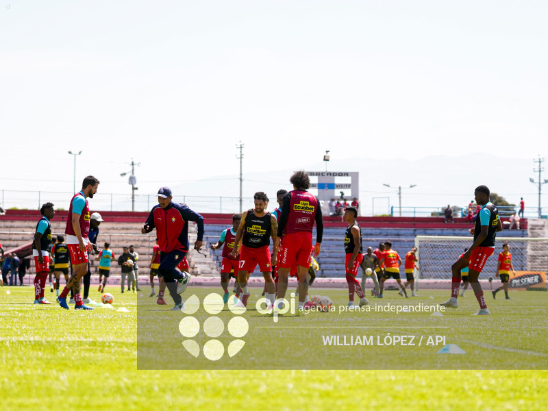 FBL LIGA ECUABET NACIONAL VS AUCAS