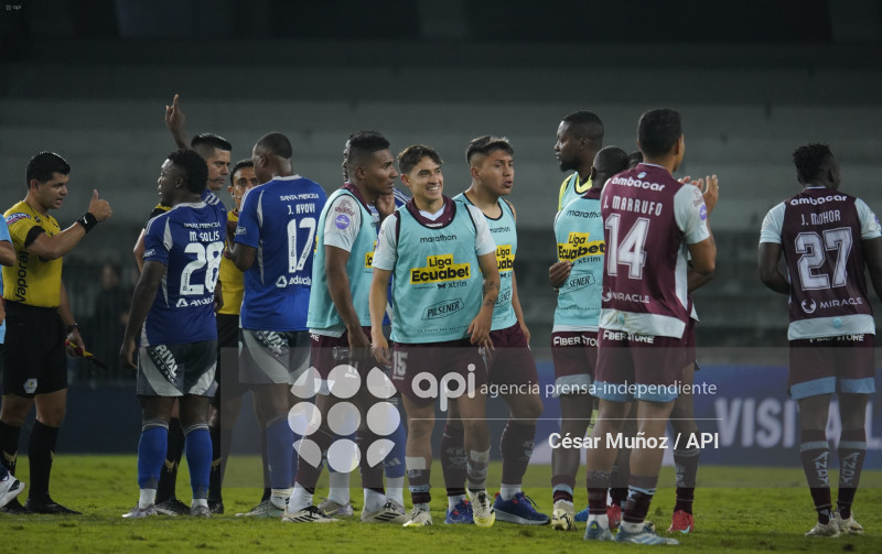 FBL-LIGAECUABET-EMELEC-MACARA