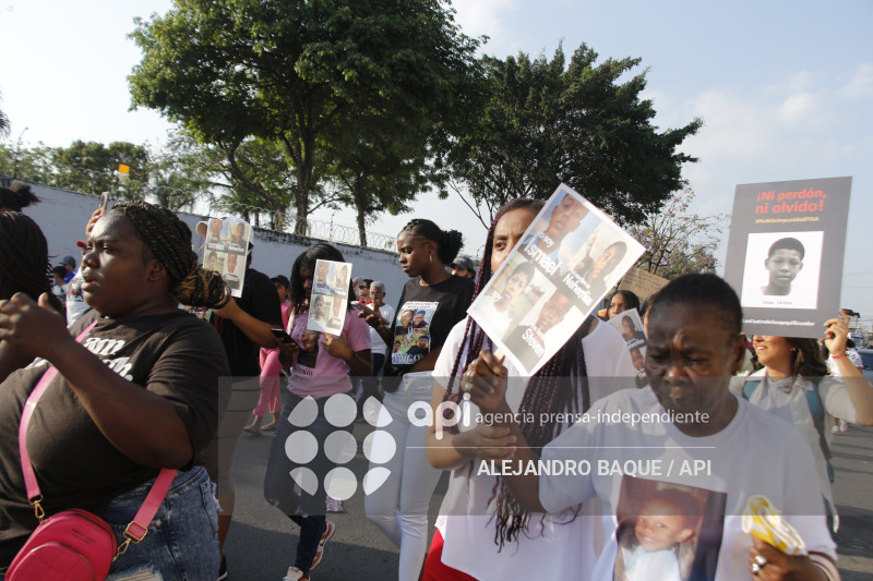 GYE-LOS 4 DE LAS MALVINAS