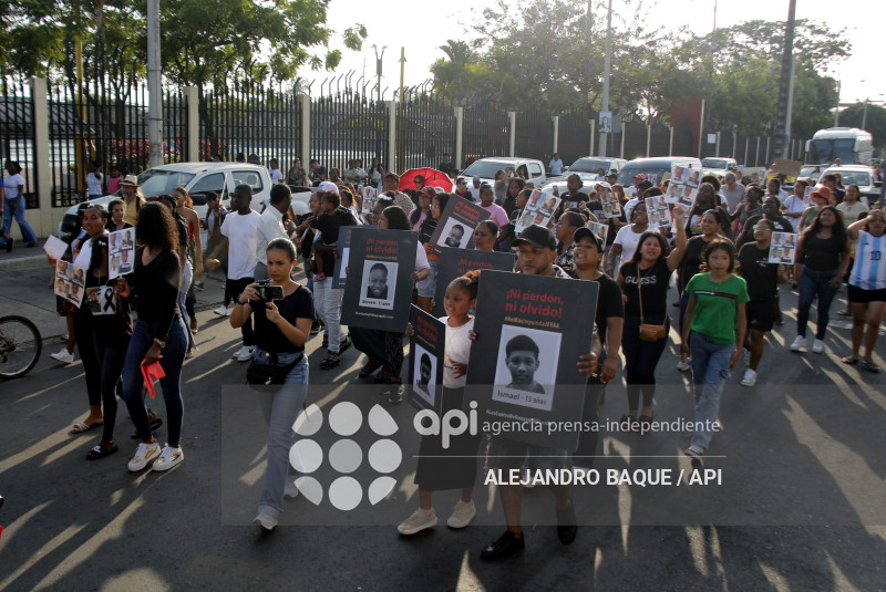 GYE-LOS 4 DE LAS MALVINAS