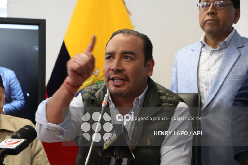 CONTRADICIONES CASO PORCHE