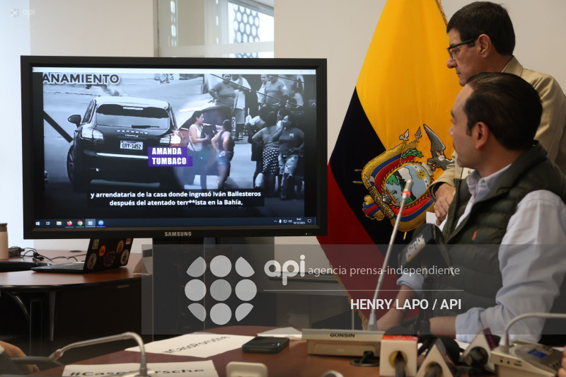 CONTRADICIONES CASO PORCHE