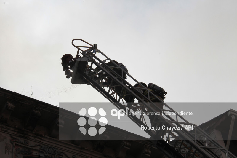 INCENDIO CASA PATRIMONIAL AMBATO
