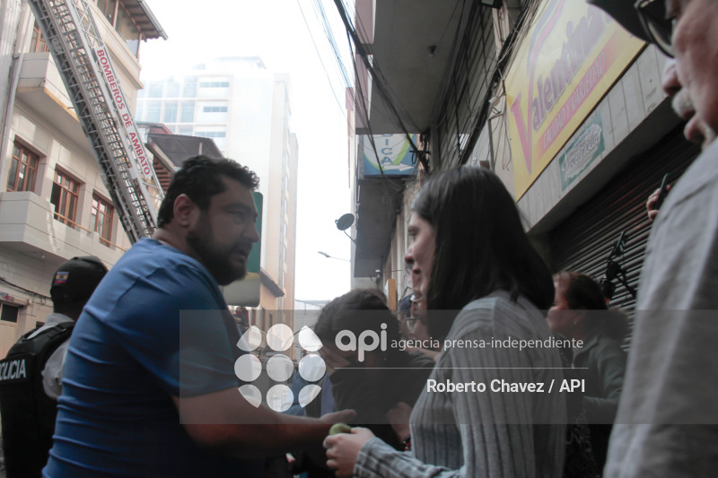 INCENDIO CASA PATRIMONIAL AMBATO