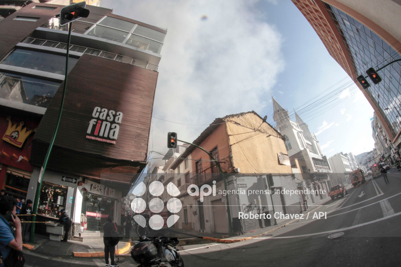 INCENDIO CASA PATRIMONIAL AMBATO