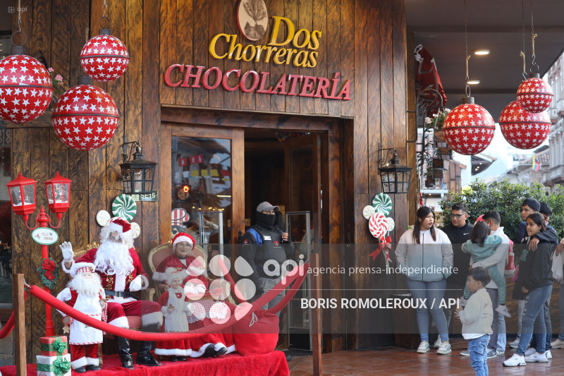 CUENCA-COMERCIO NAVIDEÑO